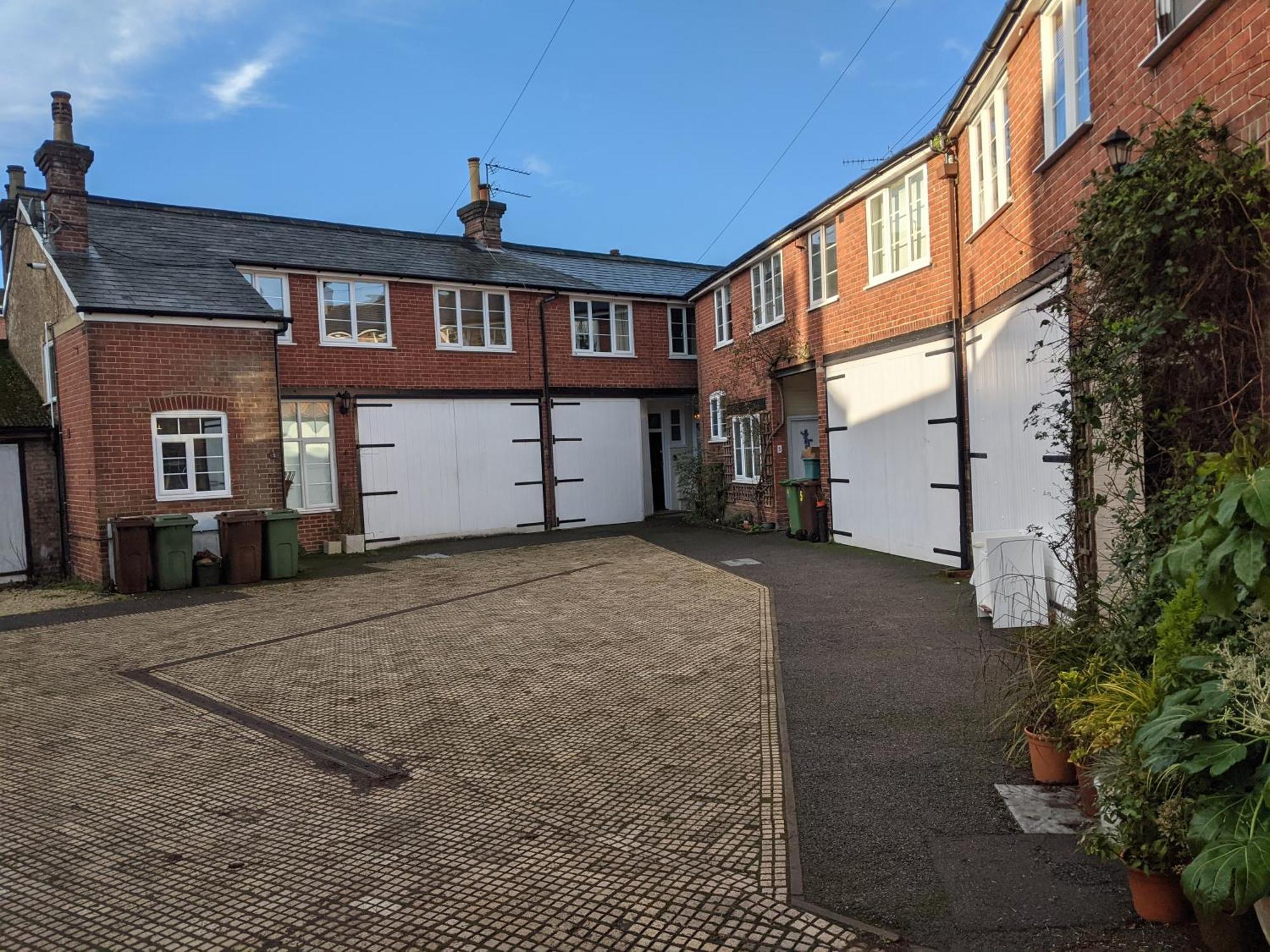 Lovely Stable Mews In Hidden Location Royal Tunbridge Wells Exterior foto